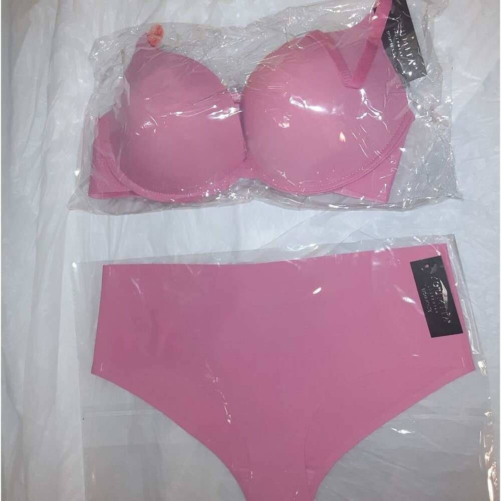 Youmita Size 36C Canyon Rose Push Up Bra and Large Panty NWT